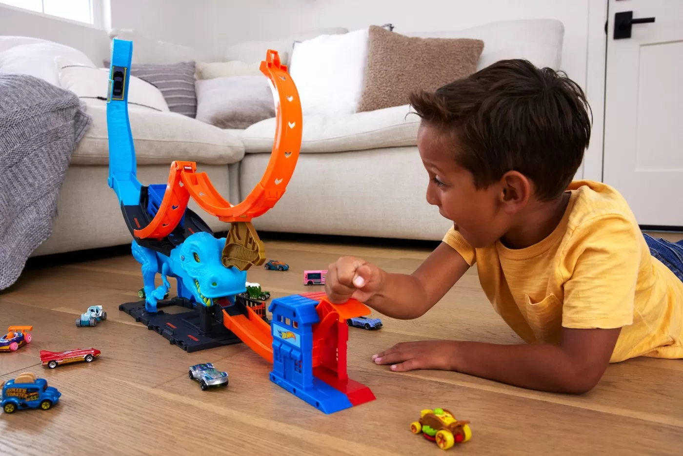 Hot wheels t-rex chomp down, varsta de la 4 ani la 10 ani [4]