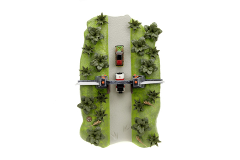 Jada jurassic park scena nano cu 2 vehicule metalice [3]