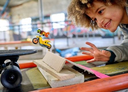 Lego city Motocicleta de cascadorii cu impact, varsta de la 5 ani la 12 ani [8]