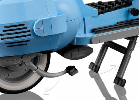 Lego creator expert Vespa 125, varsta de la 14 ani la +15 ani [6]