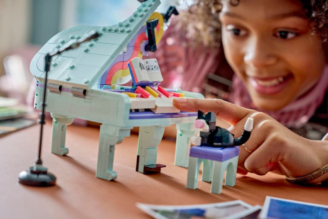 Lego creator pian decorativ cu o pisica 31392 varsta 9 ani -+15 ani [5]