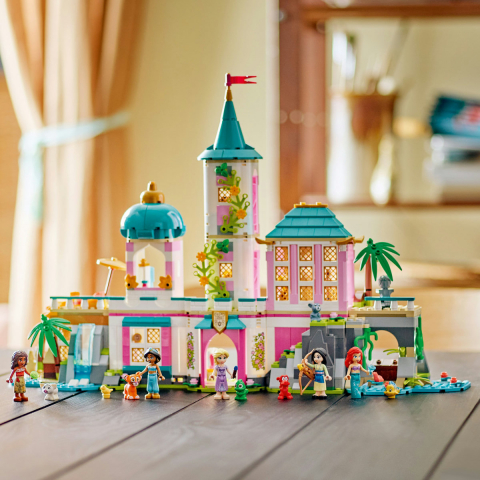  LEGO Disney Castel de prinţesă şi animăluţe regale pentru copii cu varsta de 6 + ani [5]