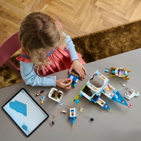 LEGO Disney Castelul si caleasca Cenusaresei, varsta de la 6 ani la 8 ani [5]