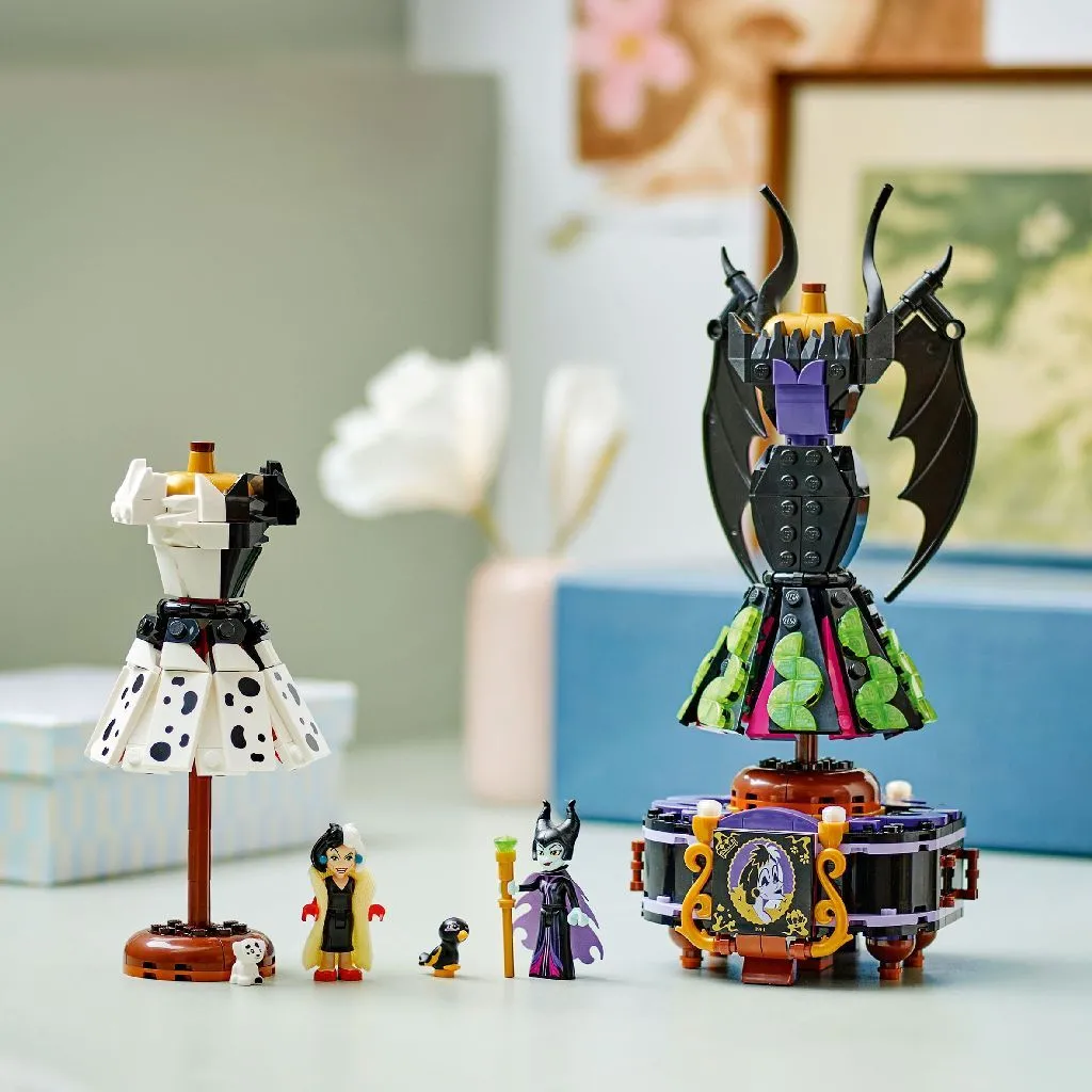 Lego disney rochiile lui maleficent si cruella de vil 43262, varsta de la 9 ani la +15 ani [6]