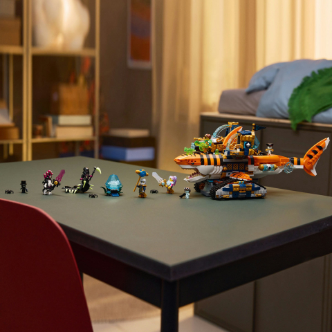  LEGO DREAMZzz  Tancul tigru-rechin copii cu varsta 9 + ani [7]