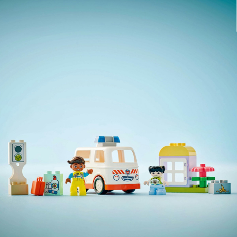 Lego duplo ambulanta si sofer 10447, varsta de la 2 ani la 4 ani [5]