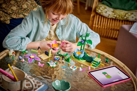 Lego friends floare rotitoare si ceasca pentru zane 42702 varsta 7 ani -12 ani [6]