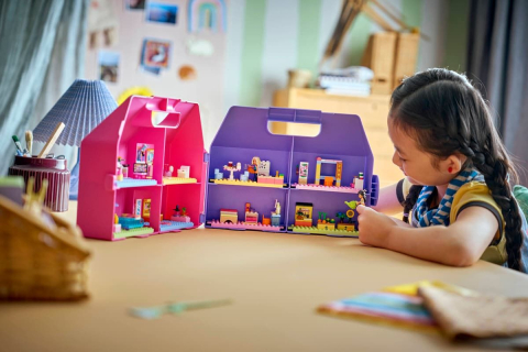 Lego friends valiza casuta de papusi creativa 42697 varsta 6 ani -12 ani [5]