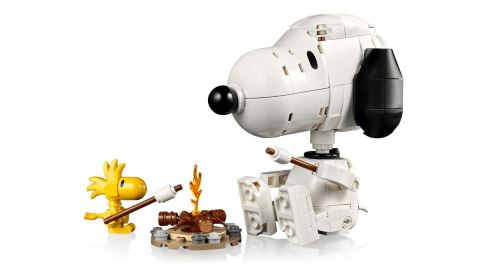 Lego ideas peanuts casuta lui snoopy 21368 varsta 14 ani -+15 ani [7]