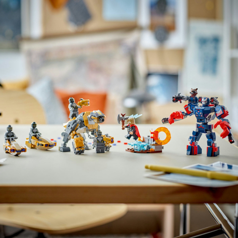  LEGO Marvel Super Heroes Thor vs Chitauri din Razbunatorii: Sfârsitul jocului pentru copii cu varsta de 8 + ani [5]