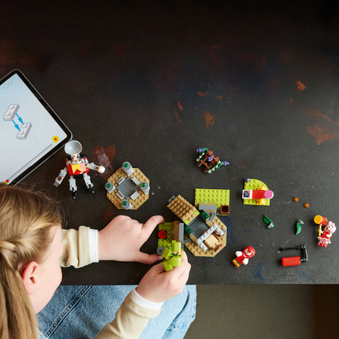 LEGO Sonic The Hedgehog: Knuckles si Altarul Master Emerald 76998, 8 ani+, 325 piese, varsta de la 8 ani la 12 ani [3]