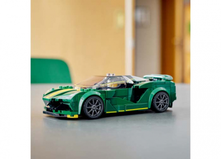 Lego speed champions Lotus Evija, varsta de la 8 ani la +15 ani [5]