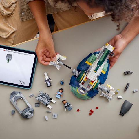  LEGO Star Wars Nava stelara a lui Jango Fett pentru copii cu varsta de 9 + ani [3]
