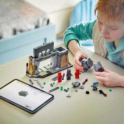 Lego star wars tm lupta dintre paz vizsla si moff gideon 75386, varsta de la 7 ani la 10 ani [3]