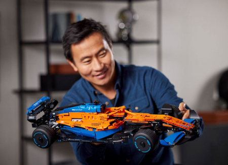 Lego technic McLaren Formula 1?, varsta de la 14 ani la +15 ani [7]