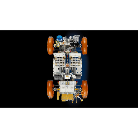LEGO Technic Roverul selenar din misiunile NASA Apollo, varsta de la 14 ani la +15 ani [9]
