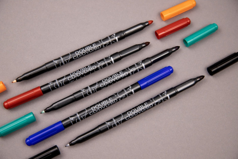 Marker cd 2 capete negru 0.6/2.5mm 3616 centropen [1]