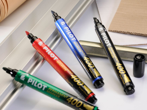 Marker permanent albastru varf tesit 4mm p400 pilot [4]