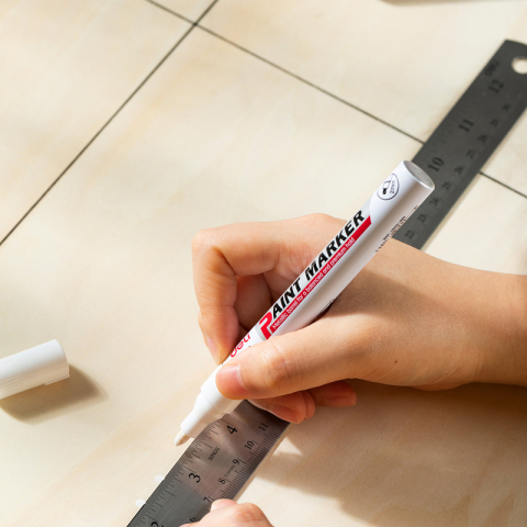 Marker vopsea alb 2 mm deli [4]