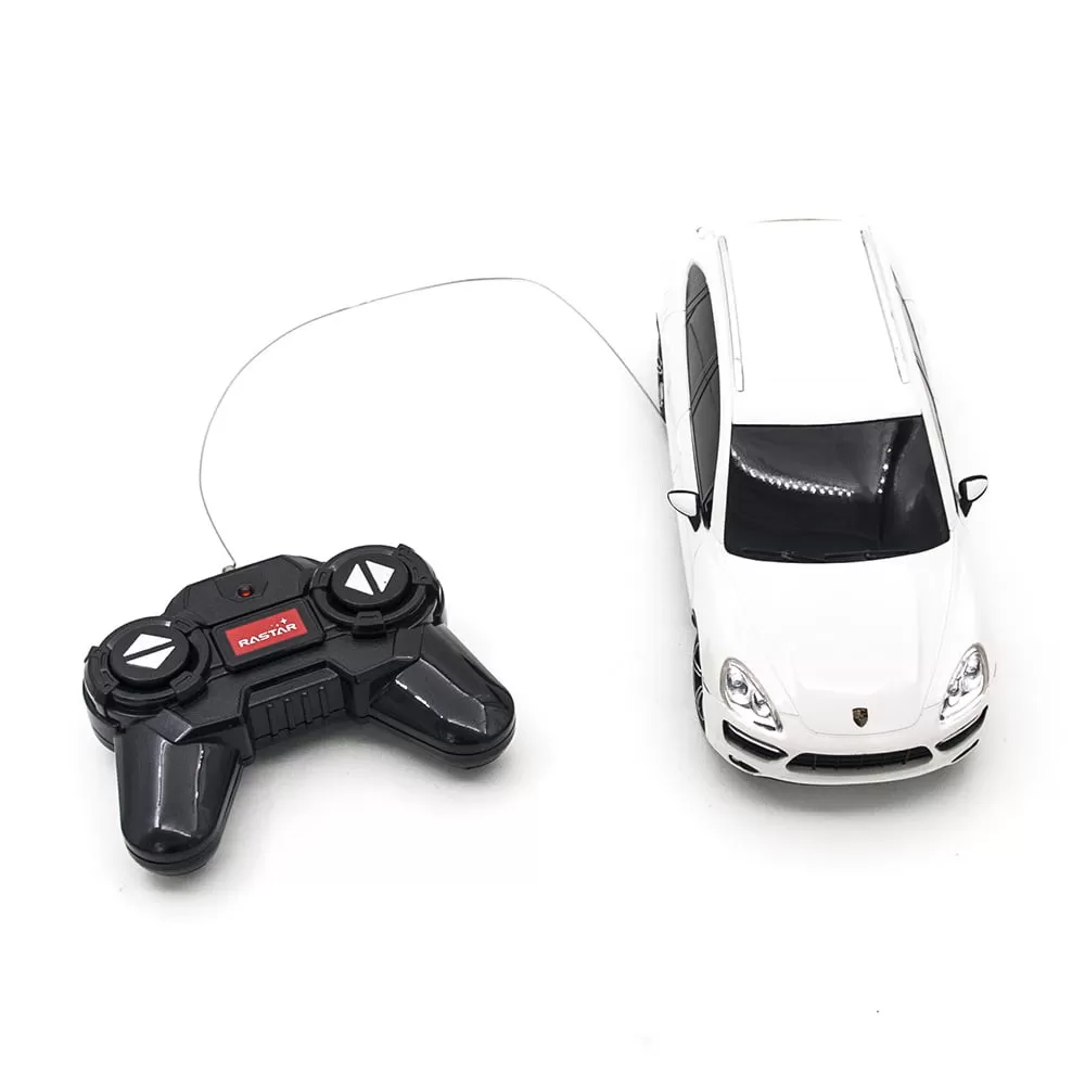 Jucării și Jocuri pentru copii - Masina cu telecomanda porsche cayenne turbo alb cu scara 1 la 24, varsta de la 3 ani la +15 ani