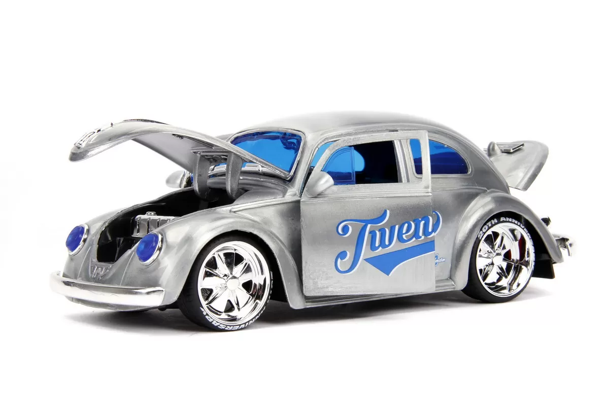 Masina metalica vw beetle 1959 scara 1 la 24 [1]