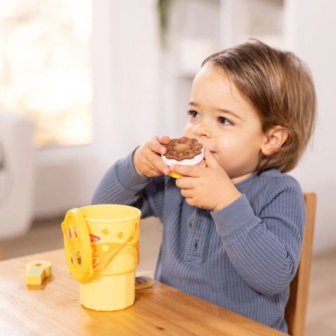 Melissa and doug play to go set de joaca briose si fursecuri la pachet copii varsta 3 ani - 10 ani [3]