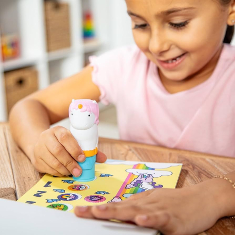 Melissa and doug sticker wow set de joaca autocolante si stampila unicorn copii 3 ani - 11 ani [8]
