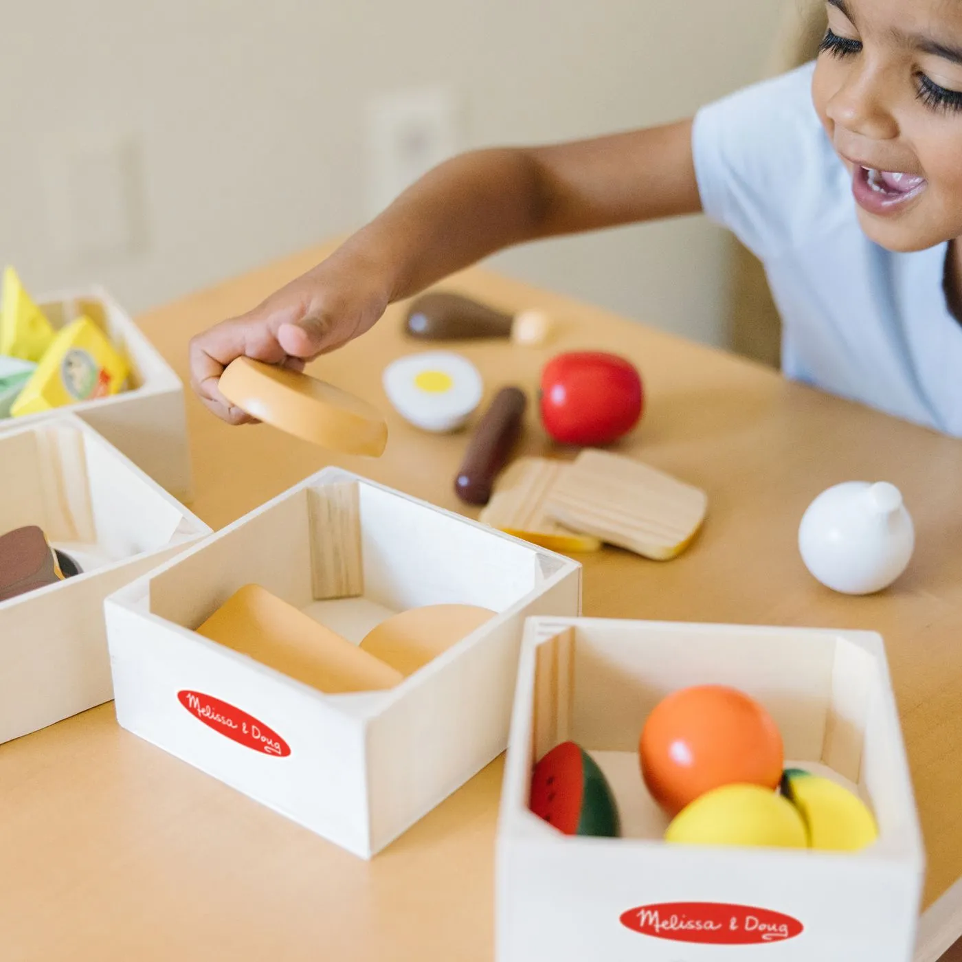 Melissa si doug set de joaca din lemn produse alimentare, copii varsta 2 ani pana la 6 ani [4]