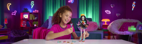 Monster high papusa skelita calaveras cu accesorii copii varsta 4 ani - 9 ani [3]
