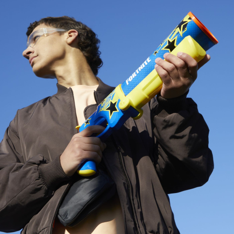 Nerf blaster fortnite half tone hero [2]