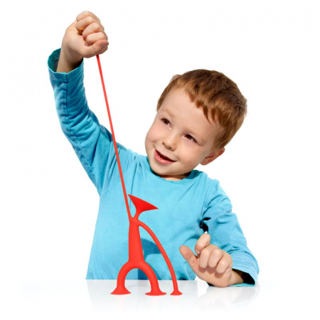 Oogi rosu, Omuletul flexibil cu ventuze, 2-8 ani [1]