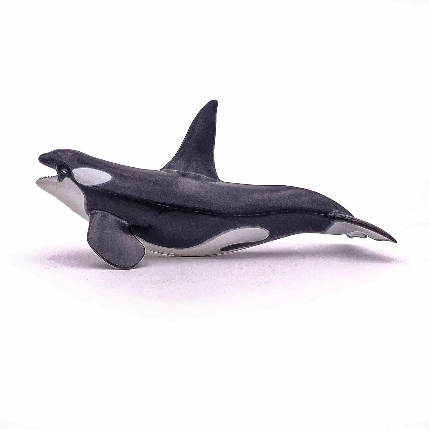 Papo figurina balena ucigasa, varsta de la 3 ani la +15 ani [1]