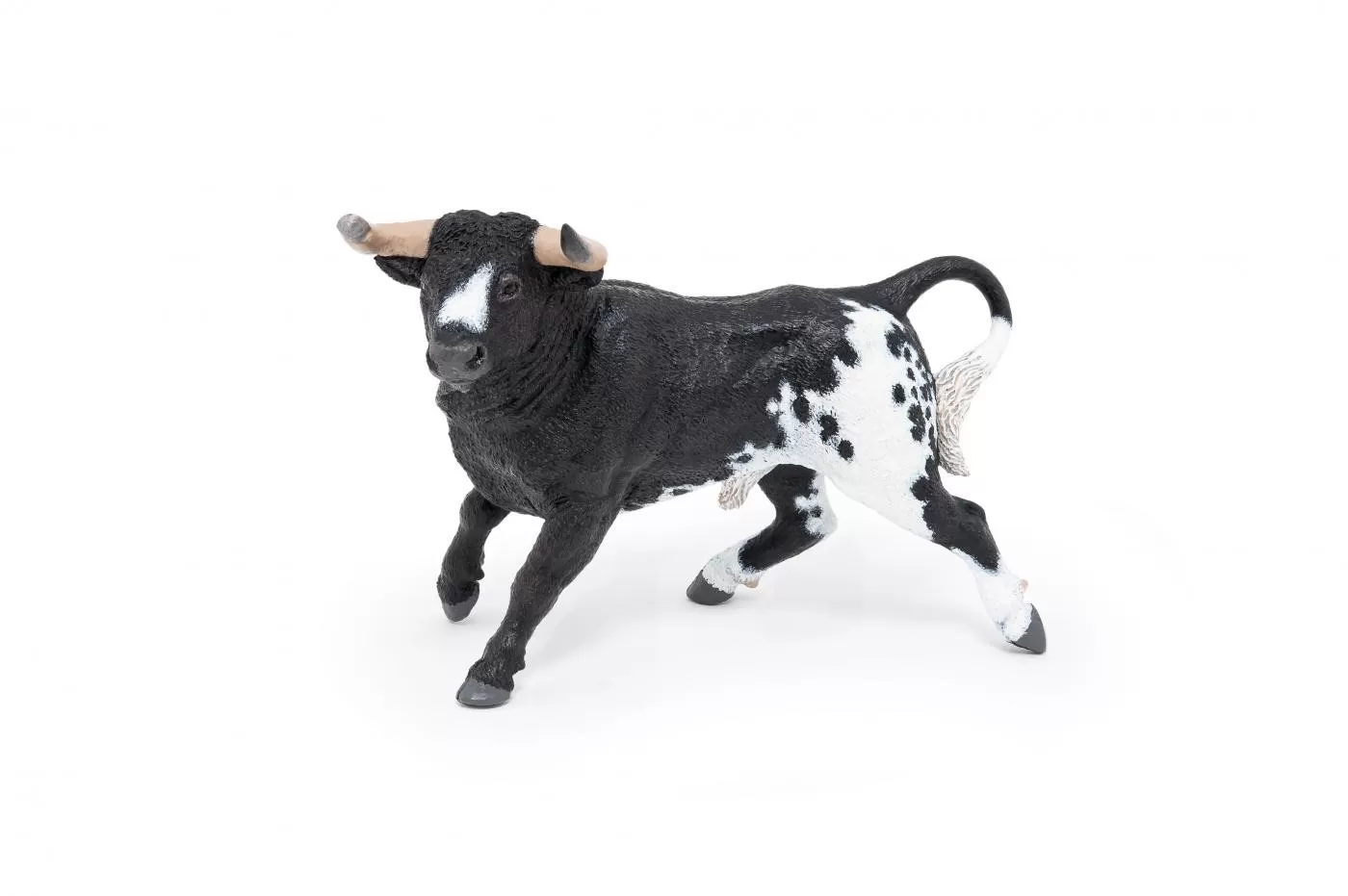 Jucării și Jocuri pentru copii - Papo figurina taur spaniol negru, varsta de la 3 ani la +15 ani