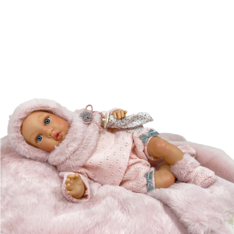 Jucării și Jocuri pentru copii - Papusa Nines D'Onil, Little Susette, nou-nascut, cu miros de vanilie, 750 gr, 40 cm, copii varsta 3 ani+,6 ani+,8 ani+