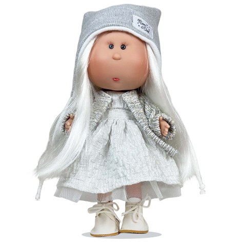 Jucării și Jocuri pentru copii - Papusa Nines D'Onil, Mia Snow, cu miros de vanilie, 30 cm varsta 3 ani+,6 ani+,8 ani+