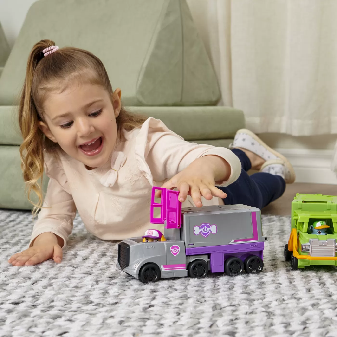 Patrula catelusilor big truck pups skye, varsta de la 3 ani la 7 ani [3]