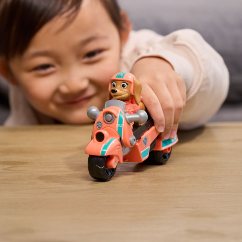 Patrula catelusilor set figurina liberty si motocicleta de salvare copii varsta 3 ani - 8 ani [4]