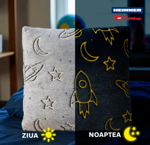 Jucării și Jocuri pentru copii - Perna cu model fosforescent, space,45x45