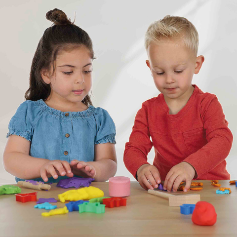 Plastilina colorata vegana cu sclipici Feel Good 4 x 90gr, copii varsta 1 an+,3 ani+ [2]