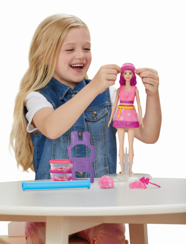 Play doh barbie set plastelina inimioare si par [4]