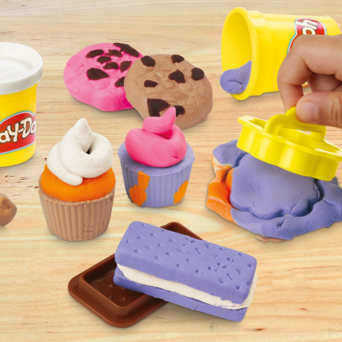 Play doh set de gatit prajituri copii varsta 3 ani - 8 ani [4]