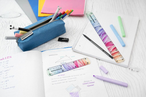 Rigla 15cm flexibila rainbow eberhard faber [4]