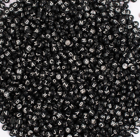 Art & Craft si Artizanat - Set 500 margele negre plate cu litere