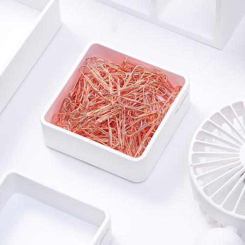 Set accesorii birou (agrafe, clipsuri, pioneze) auriu deli [4]