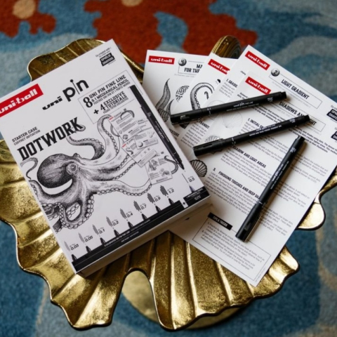 Set cadou 8x Liner UNI PIN-200 DOTWORK, 1 creion mecanic 0.5, 4 tutoriale carton [2]