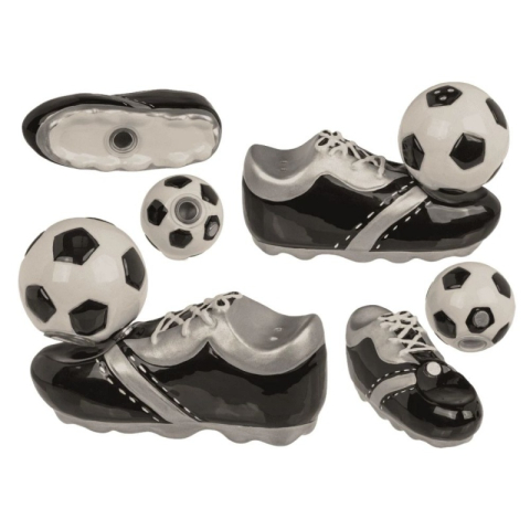 Jucării și Jocuri pentru copii - Set solnita si pipernita, model gheata, minge fotbal, magnet, 11.5 x 7.5cm, Out of the blue 71/3371 / 36434