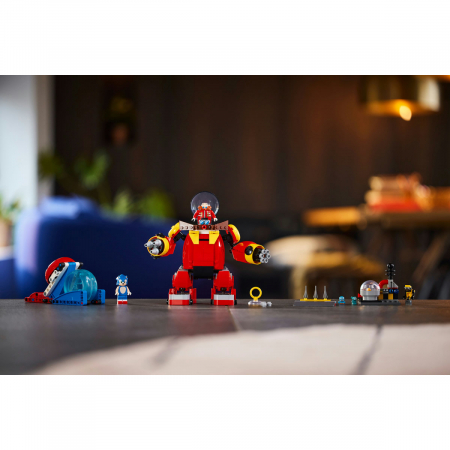 LEGO® - Sonic vs. Robotul Death Egg al Dr. Eggman, varsta de la 8 ani la +15 ani