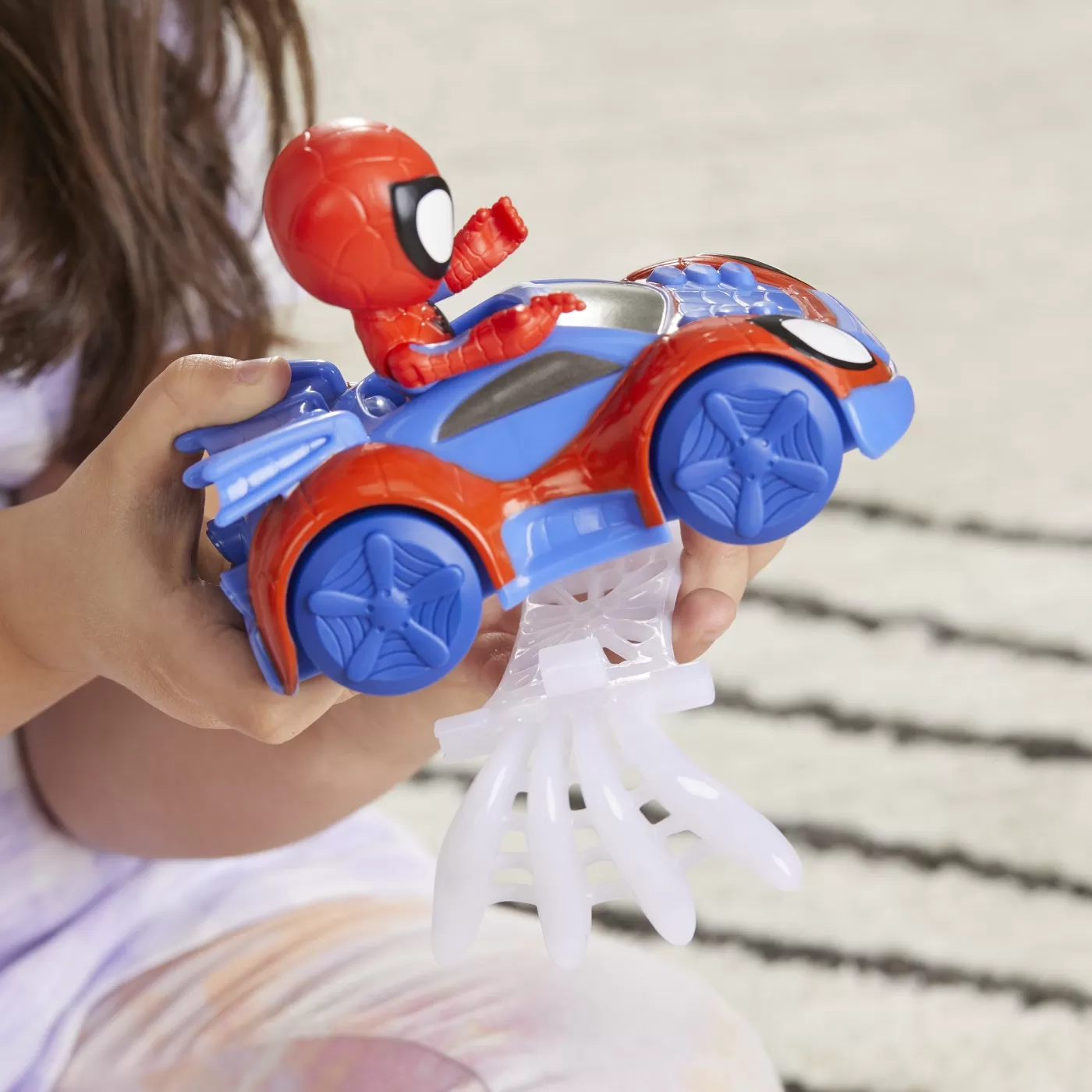Spidey prietenii extraordinari set masinuta si figurina si accesoriu spidey, varsta de la 3 ani la 7 ani [3]