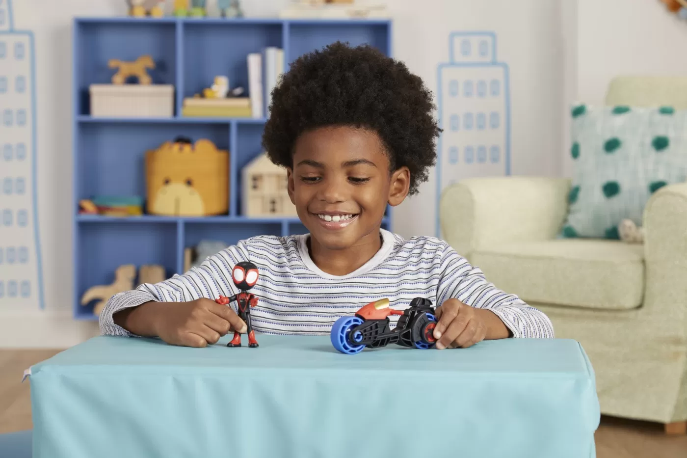 Spidey prietenii extraordinari set motocicleta si figurina miles morales spider man 10cm, copii 3 - [2]