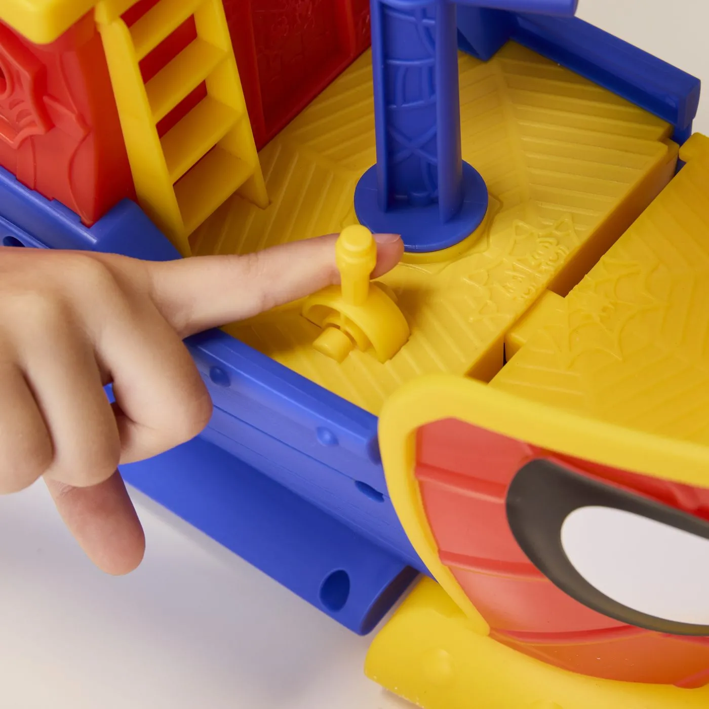 Spidey si prietenii lui uimitori marvel water webs nava piratilor cu bule, copii 3 ani pana la 7 ani [5]